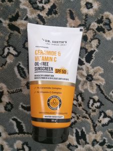Ceramide And Vitamin C Sunscreen