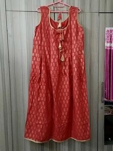 Stylish Sleeveless anarkali Kurta