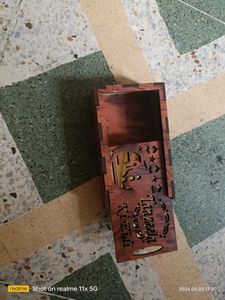 Eidi Box
