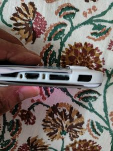 Nokia E71 Smartphone White Colour with New BP4L Battery