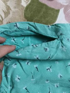 Women&#39;s cotton shorts - Combo of 4