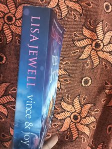 Vince &amp; Joy By Lisa Jewell