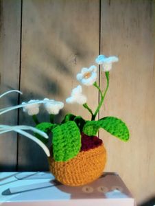 Cute Crochet Flowers And Pots