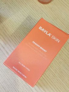 BAYLA SKIN Peachy Boost Face Serum