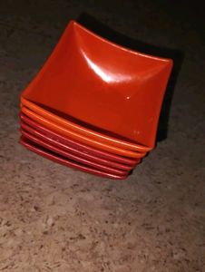 Mixed Bowl Set - Metal &amp; Square Dishes