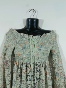 Floral Lace Off-Shoulder Bell Sleeve Top