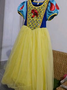 Snow White Costume