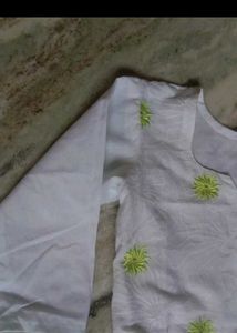 White Embroidered Kurta