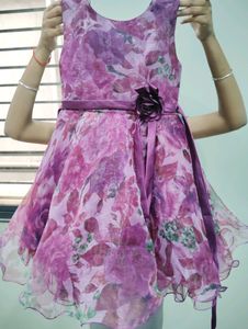 Girls Party Wear Dress, Very Beautiful
