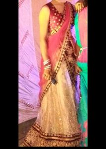 RED &amp; GOLDEN LAHENGA / LACHA