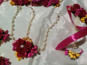 Floral Jewellery Set