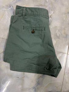 Green Short Pants