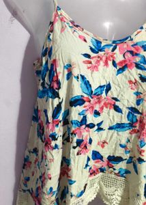 FLORAL CAMI TOP