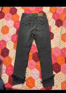 Levis Black Jeans