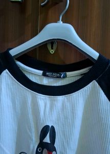 Cute Rabbit Graphic T-Shirt