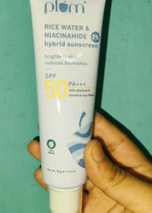 Plum Rice Water &amp; Niacinamide Sunscreen