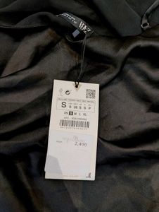 ZARA Black Cami Top in Small