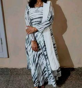 Tie-Dye Long Sleeve Kurta Set