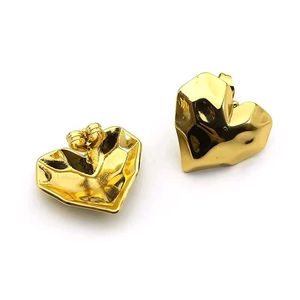Heart Shape Love Earrings.