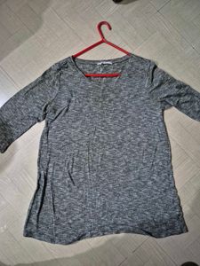 Comfortable Gray 3/4 Sleeve Top