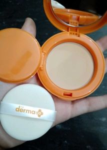 Dermaco Sunscreen Compact