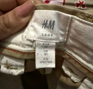 H&amp;M Regular Fit Chino Shorts