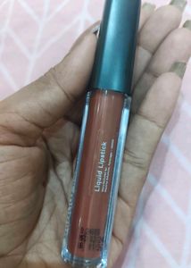 Mars Matte Lipstick And Pilgrim