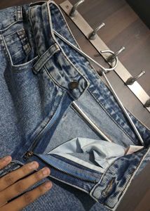 URBANIC Denim Jeans New