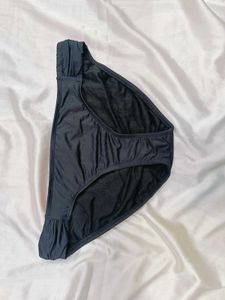 🇳🇿💫🎀Black Swimsuit Bottoms