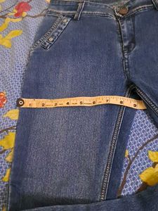 Girls Jeans Free Dupatta