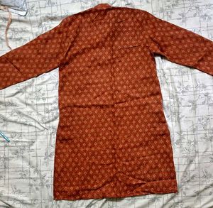 Boy&#39;s Brown Kurta