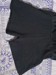 Skorts ( Skirt With Attached Short )