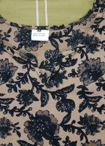 Women&#39;s Kurti