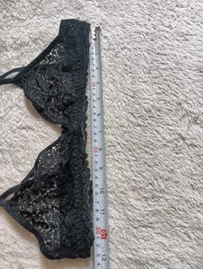 32 C Size Black Look 💙