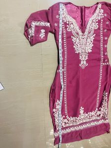 Elegant Rose Pink Embroidered Pakistani Suit