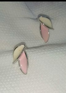 Leaf Drop Earrings single piece
