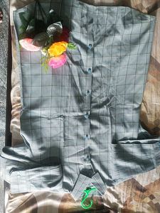 Men&#39;s Plaid Shirt