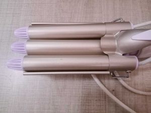 KEMEI TRIPLE TONG HAIR WAVER