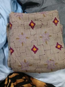 Very Beautiful Woolen Showl