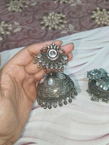 Oxidized Unique Earring
