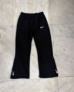 Nike Black Bootcut Sweatpant L