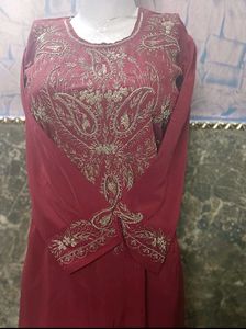 Price Drop Beautiful 3 Pc Suit With Dupatta