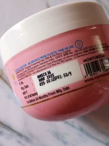 Mamaearth Beetroot Moisturizer