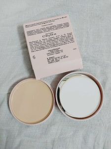 Oriflame OnColour Face Powder