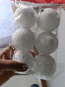 Tharmacol Bools Crismas Decoration