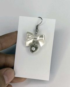 Handmade Beaded Pearl Bow Earrings with Heart