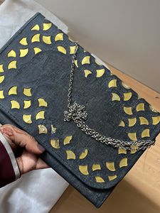Sling Bag