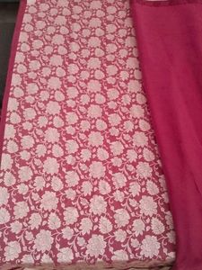 Beautiful Pallu Saree,self Print on saree