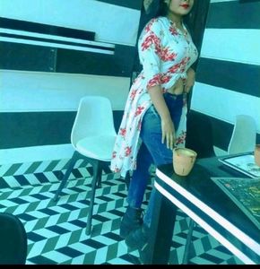 Women Combo🔥 Of Tshirt,Top And Kurti