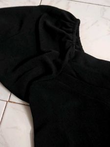 Black Puff Sleeve Top